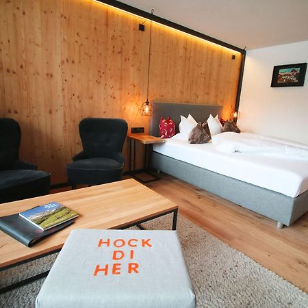 Berghotel Basur - Das Schihotel Am Arlberg Флирш Екстериор снимка