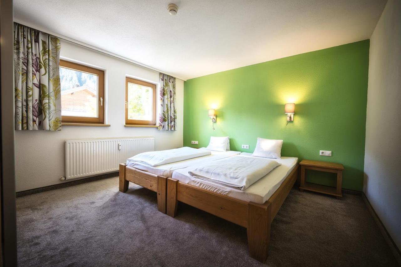 Berghotel Basur - Das Schihotel Am Arlberg Флирш Екстериор снимка