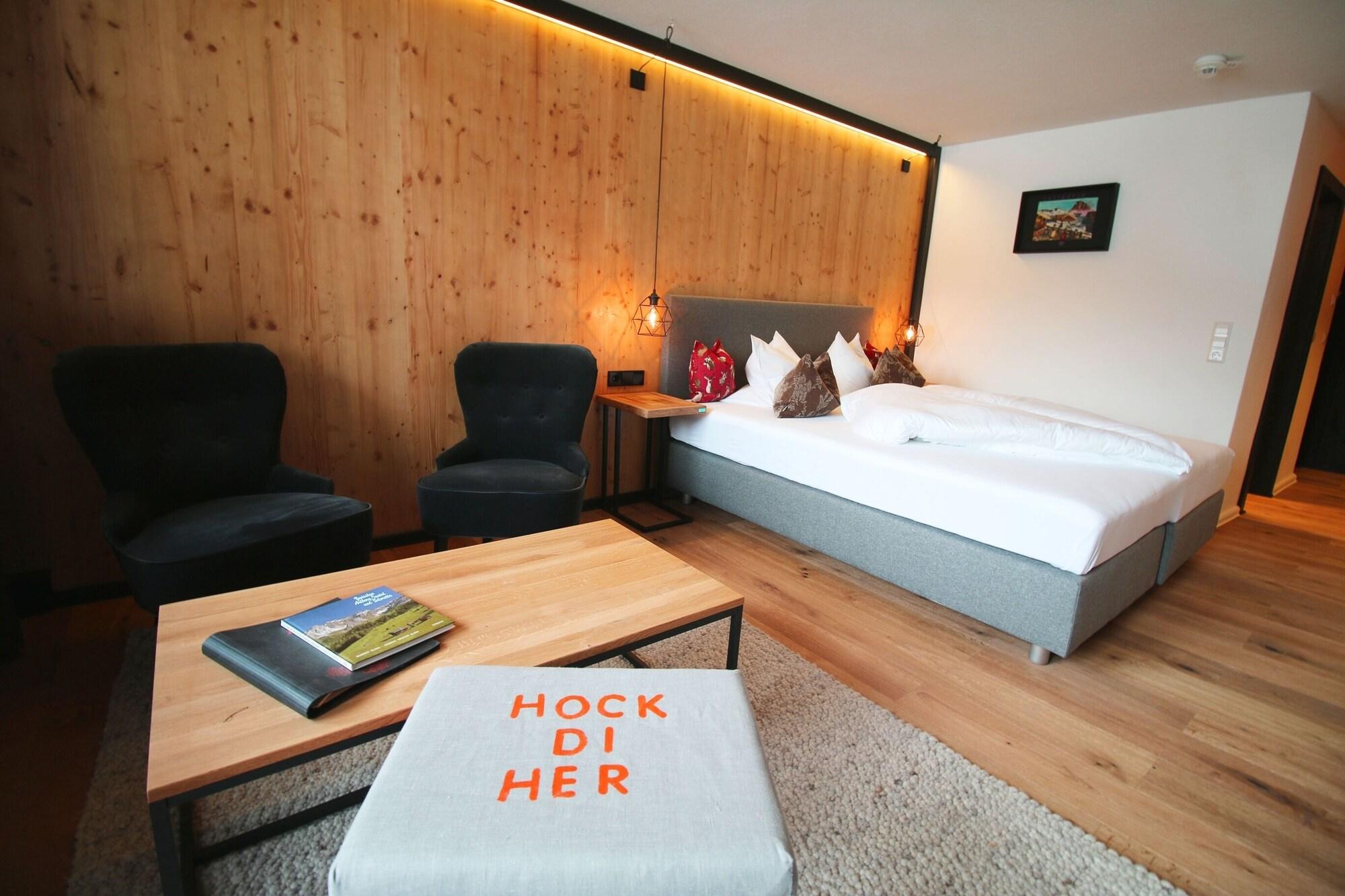 Berghotel Basur - Das Schihotel Am Arlberg Флирш Екстериор снимка